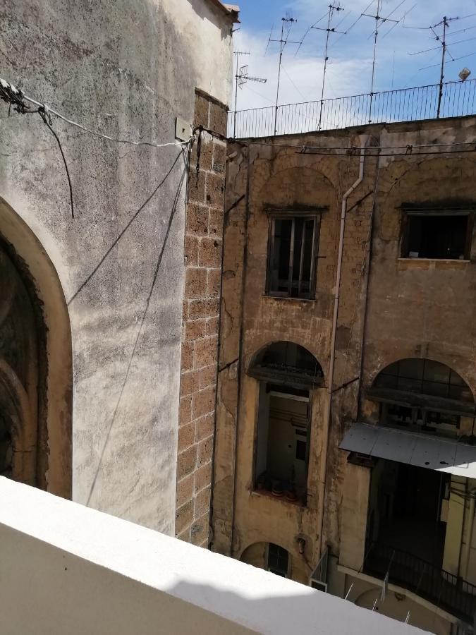 Otto Di Denari Apartment Neapel